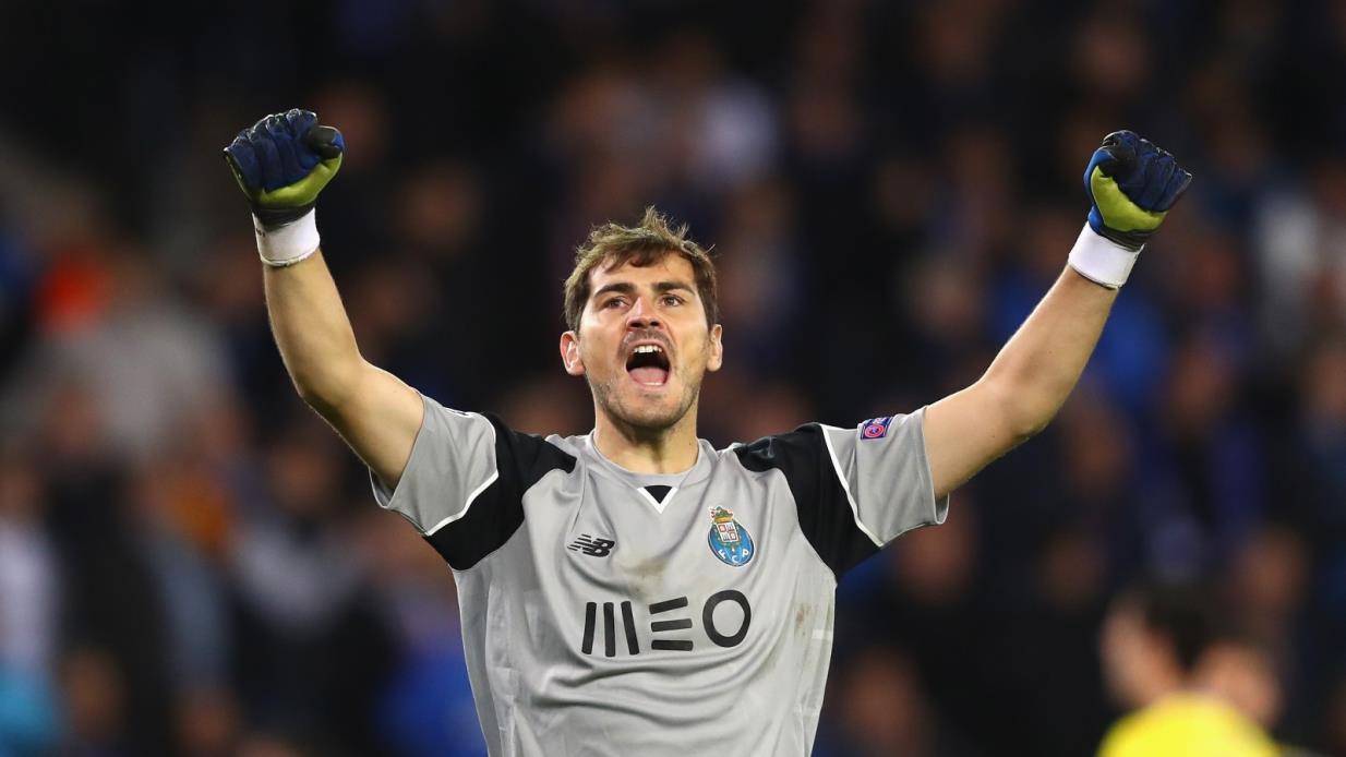 1- ئیکێر کاسیاسی گۆڵپارێزی ئیسپانی پۆرتۆی پۆرتوگاڵی (168 یاری)